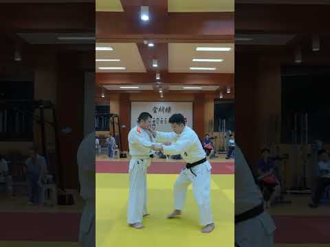 Tai Otoshi — คลิปสั้น 3