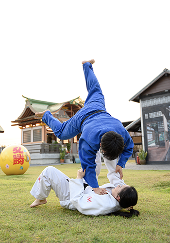 Kyu 9 — Orange Stripe